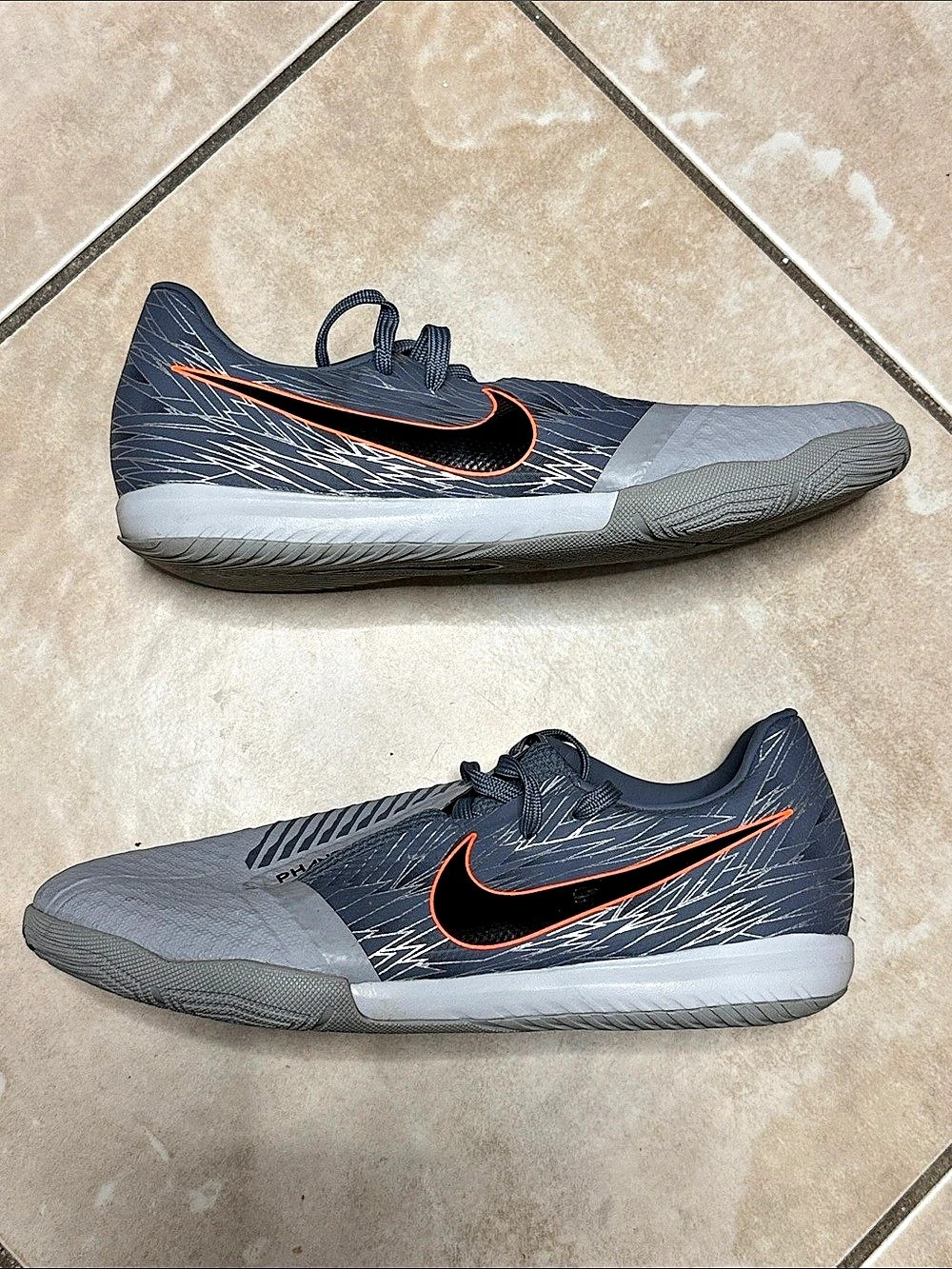 Nike Phantom Venom Gray Black US 5